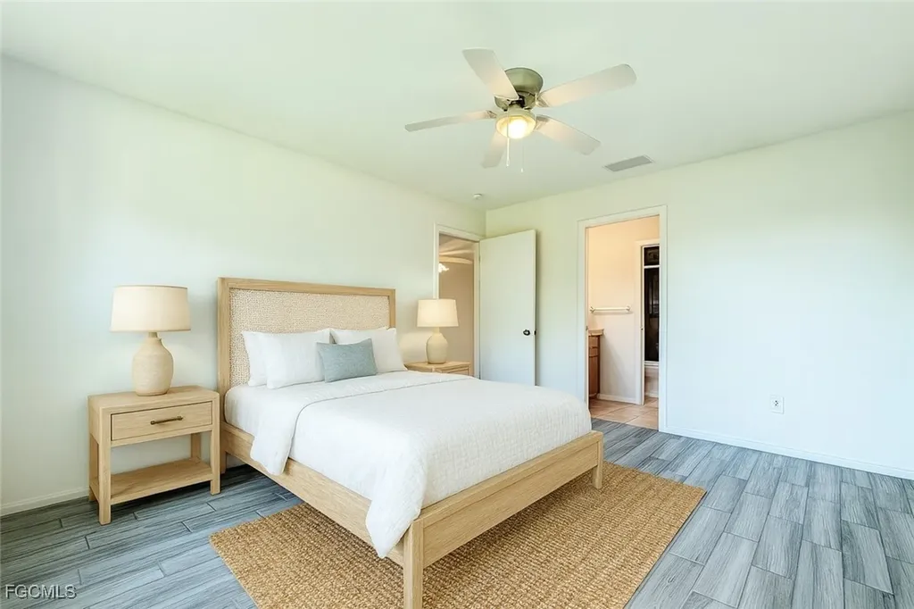 4619 SE 5th Place Cape Coral FL 33904