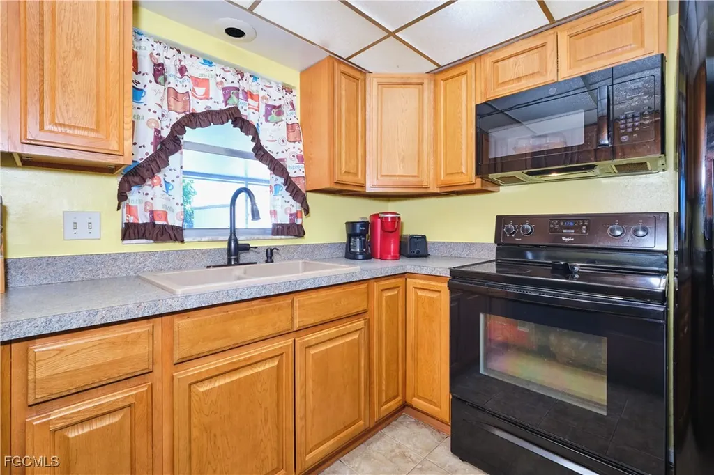 12932 3rd Street Fort Myers FL 33905