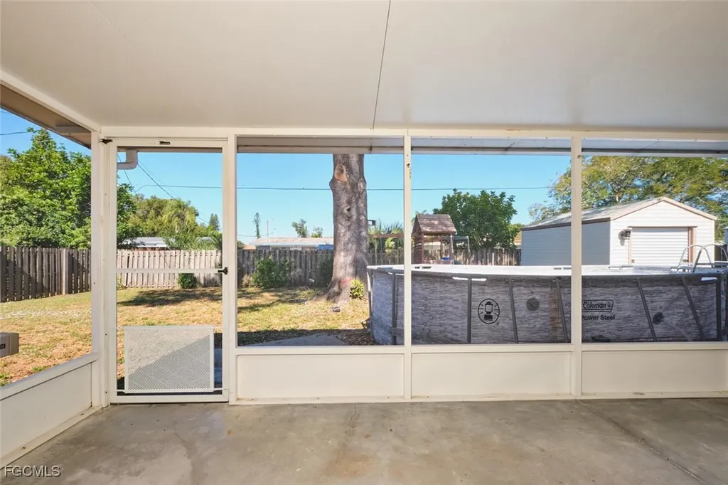 12932 3rd Street Fort Myers FL 33905