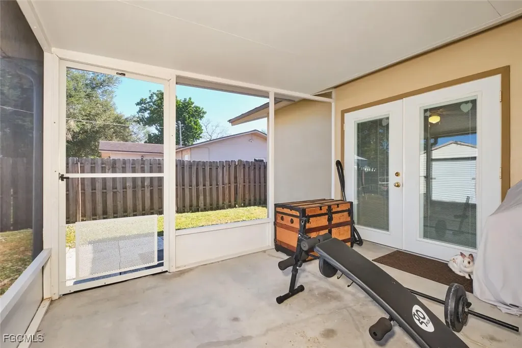 12932 3rd Street Fort Myers FL 33905