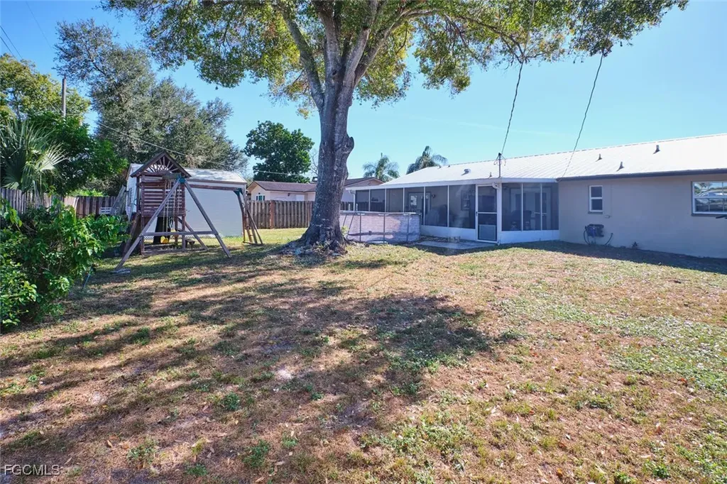 12932 3rd Street Fort Myers FL 33905