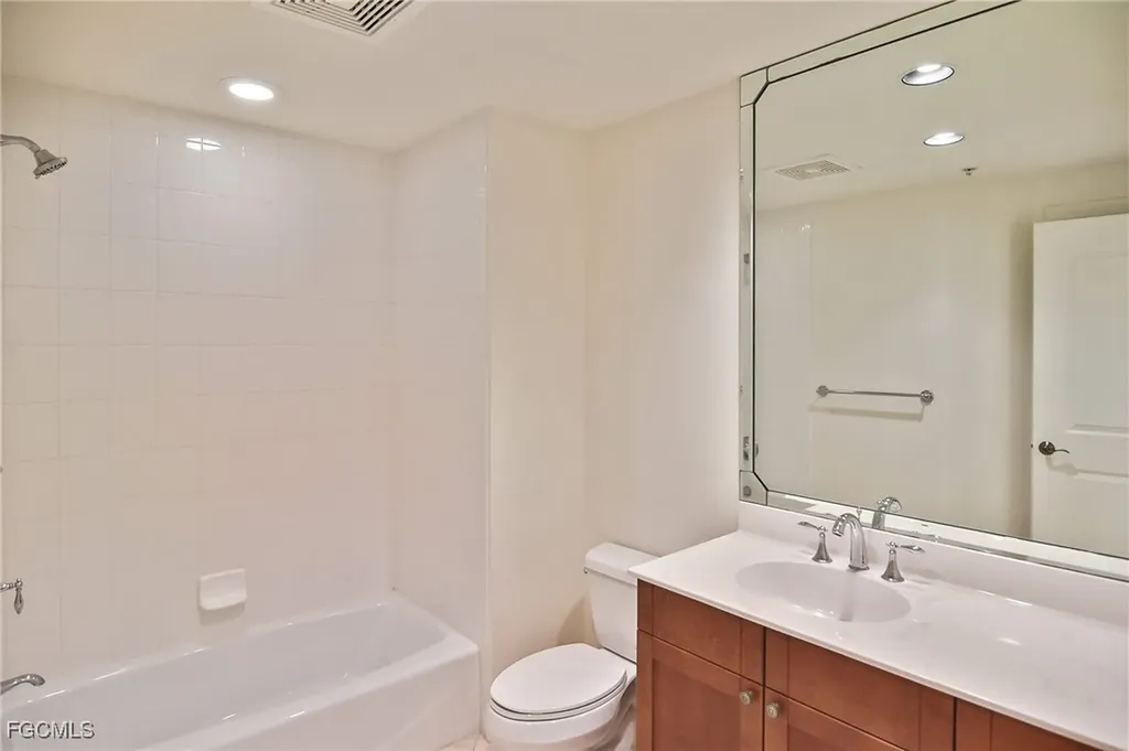 14380 Riva Del Lago Drive Fort Myers FL 33907