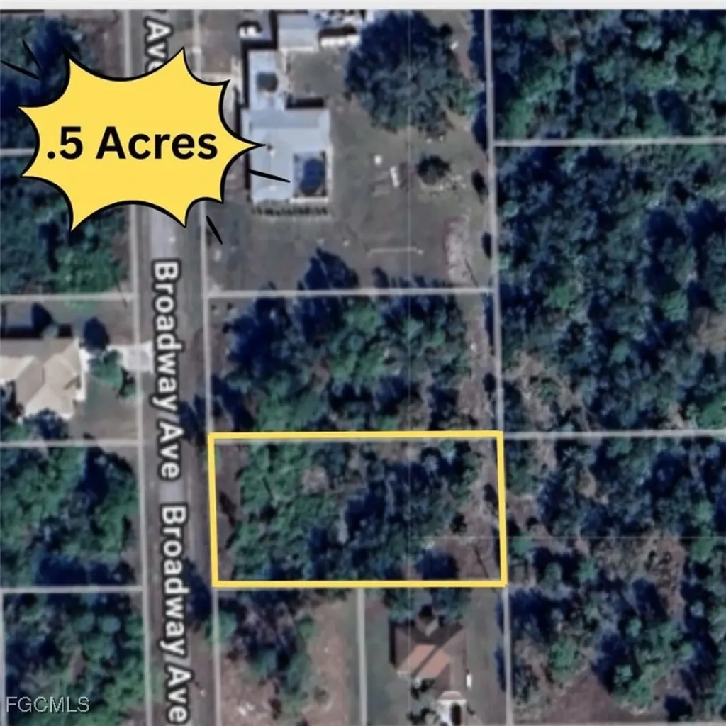 1102 Broadway Avenue Lehigh Acres FL 33972