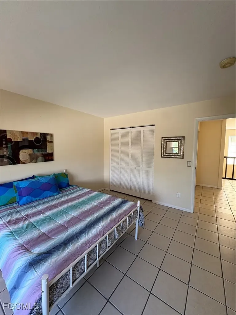 1005 SW 48th Terrace Cape Coral FL 33914