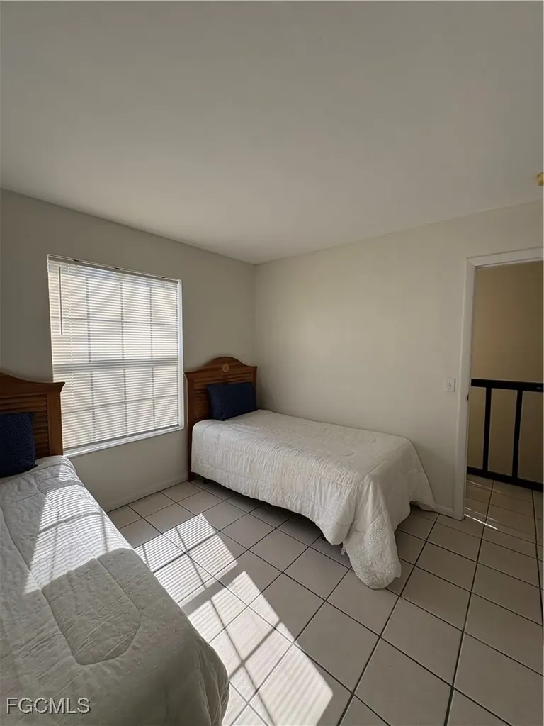 1005 SW 48th Terrace Cape Coral FL 33914
