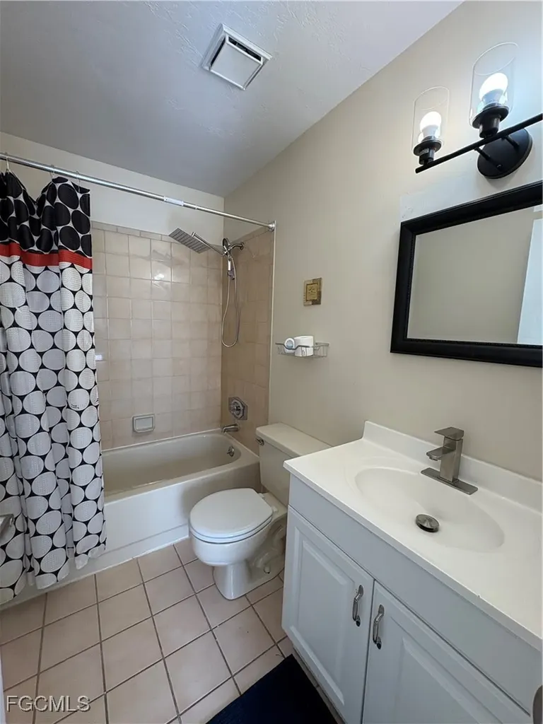 1005 SW 48th Terrace Cape Coral FL 33914