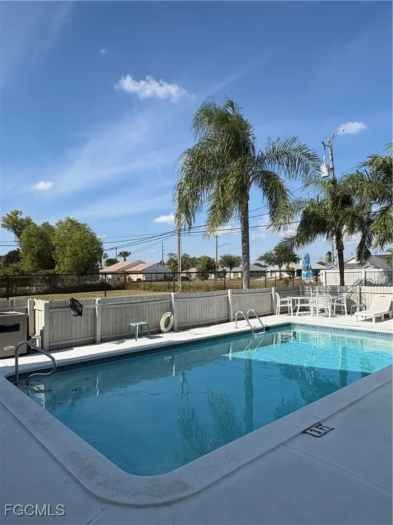 1005 SW 48th Terrace Cape Coral FL 33914
