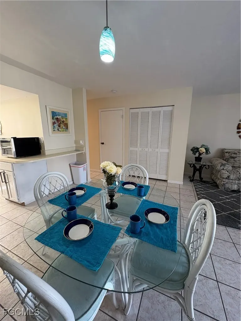 1005 SW 48th Terrace Cape Coral FL 33914