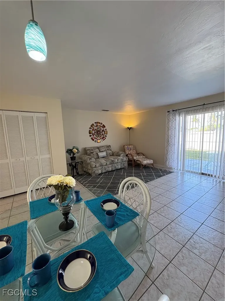 1005 SW 48th Terrace Cape Coral FL 33914