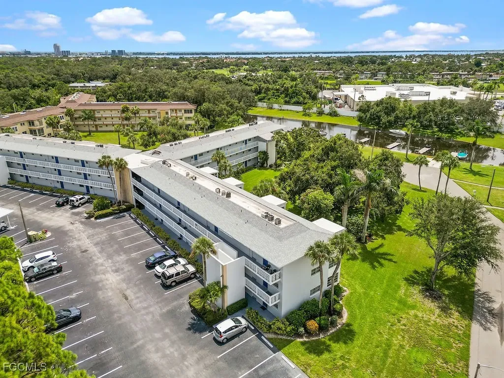 1409 Tropic Terrace North Fort Myers FL 33903