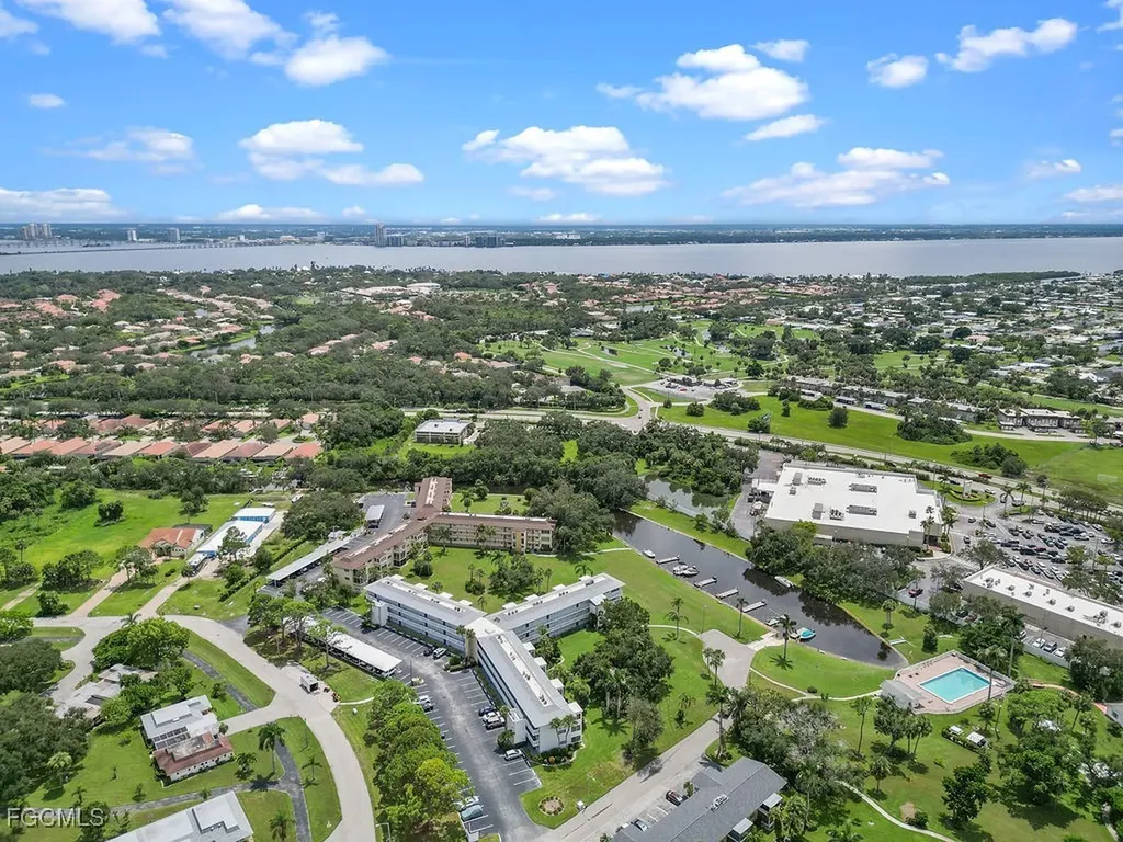 1409 Tropic Terrace North Fort Myers FL 33903