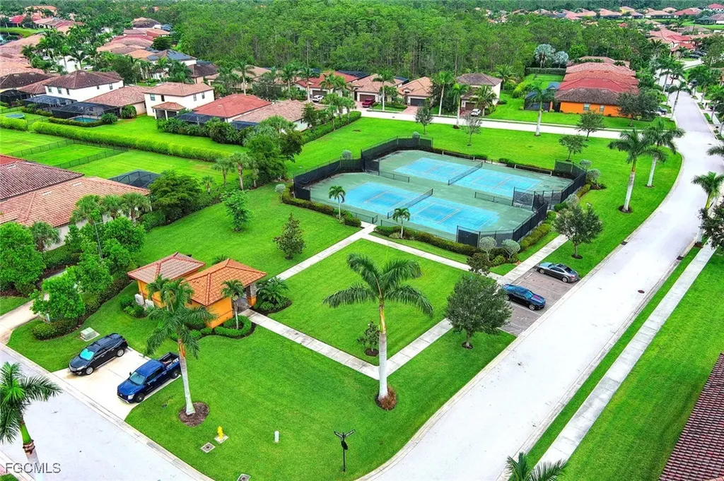 9138 Water Tupelo Road Fort Myers FL 33912