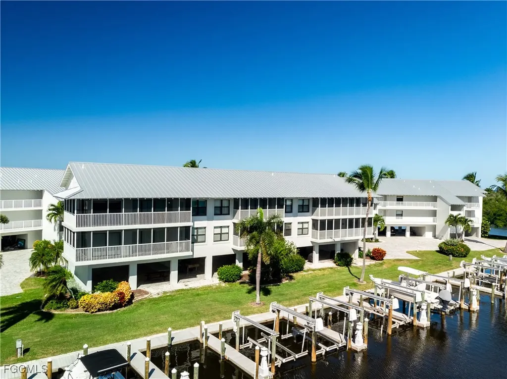 Bokeelia FL, 16641 Stringfellow Road, Unit 502