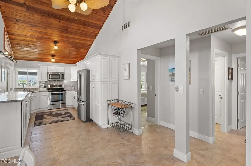 5313 SW 8th Court Cape Coral FL 33914