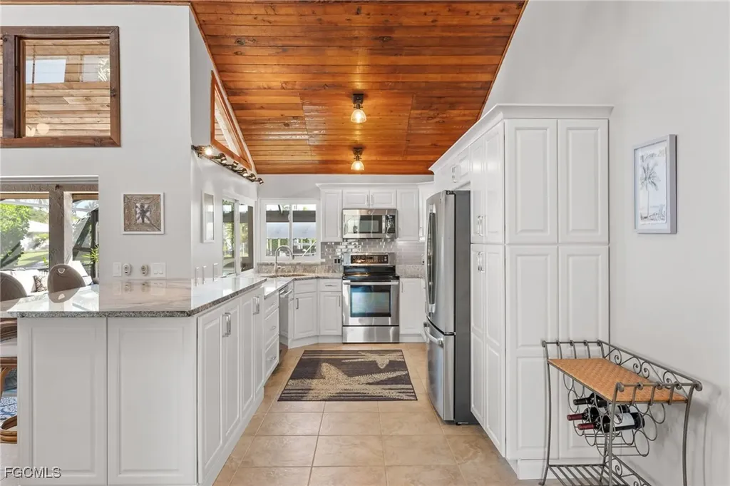 5313 SW 8th Court Cape Coral FL 33914