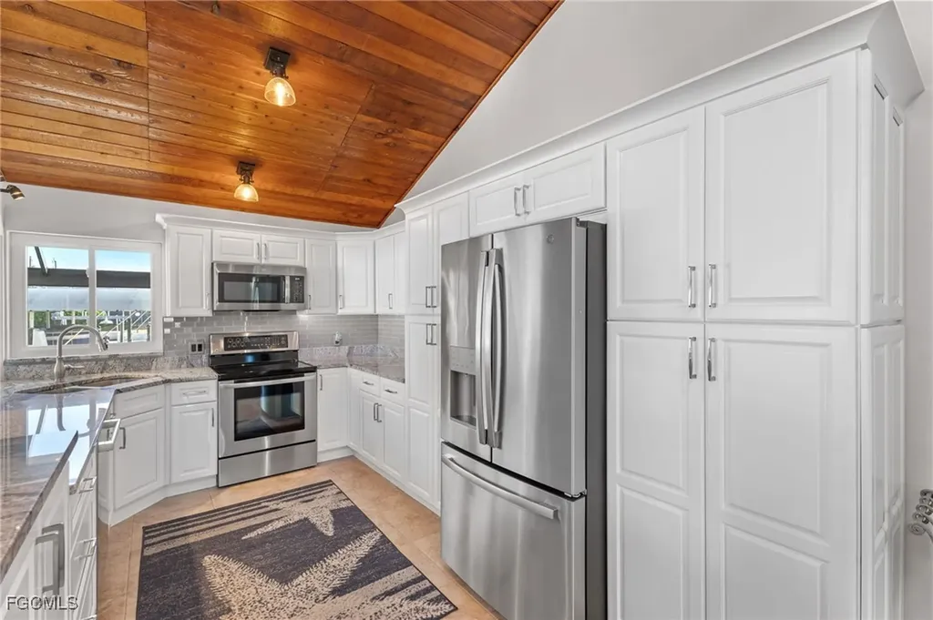 5313 SW 8th Court Cape Coral FL 33914