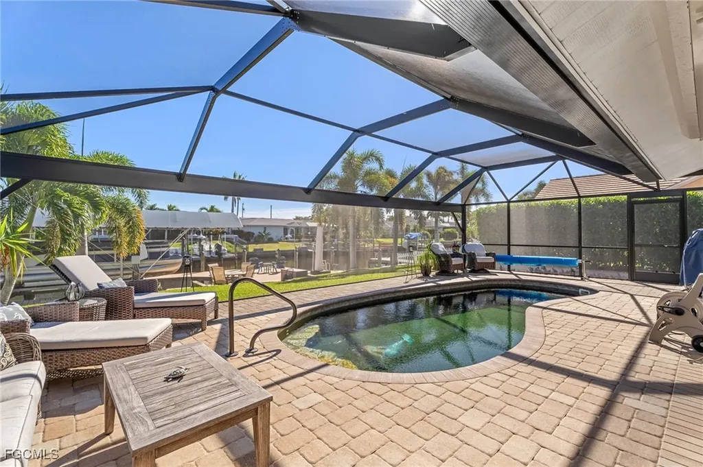 5313 SW 8th Court Cape Coral FL 33914