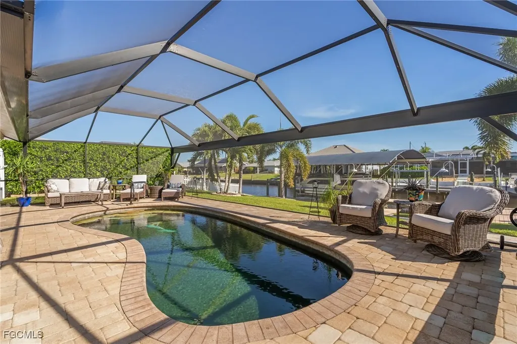 5313 SW 8th Court Cape Coral FL 33914