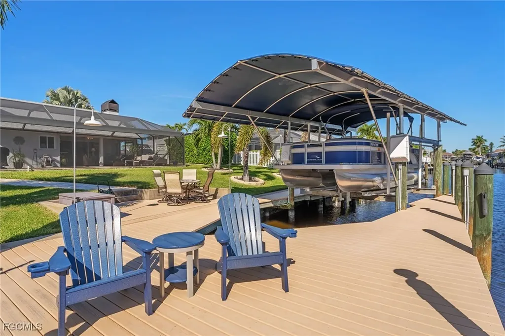 5313 SW 8th Court Cape Coral FL 33914