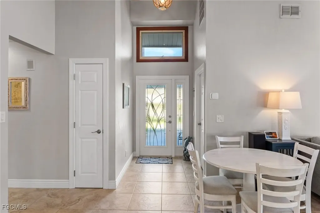 5313 SW 8th Court Cape Coral FL 33914