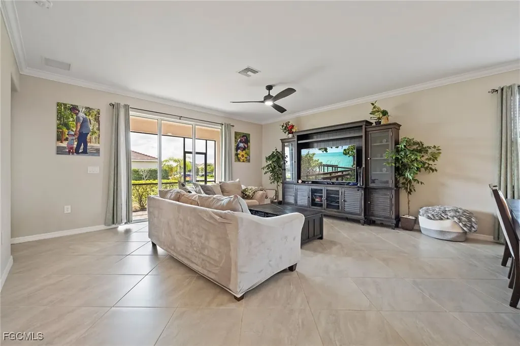 4040 E Hampton Circle Alva FL 33920