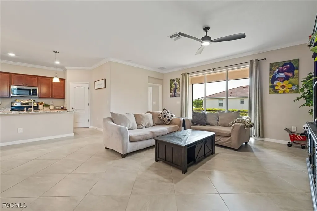 4040 E Hampton Circle Alva FL 33920