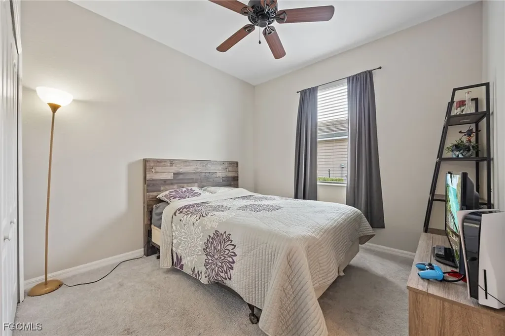 4040 E Hampton Circle Alva FL 33920