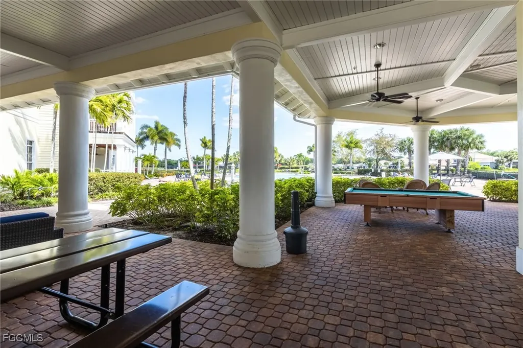 4040 E Hampton Circle Alva FL 33920