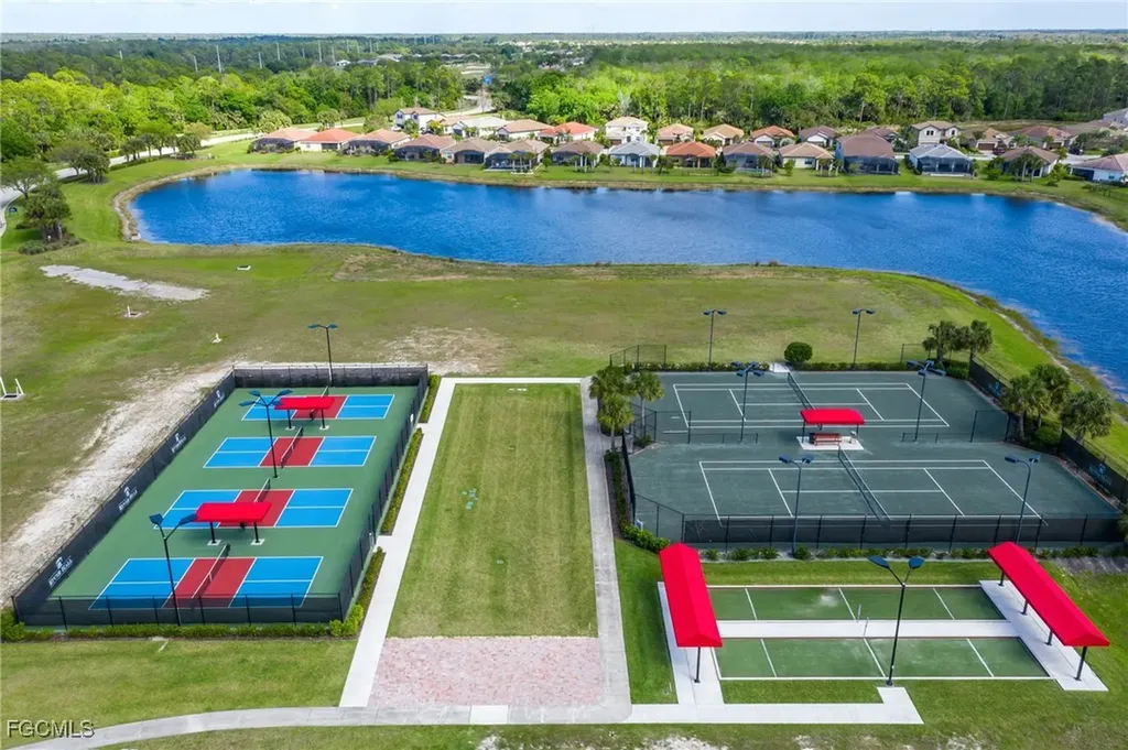 4040 E Hampton Circle Alva FL 33920