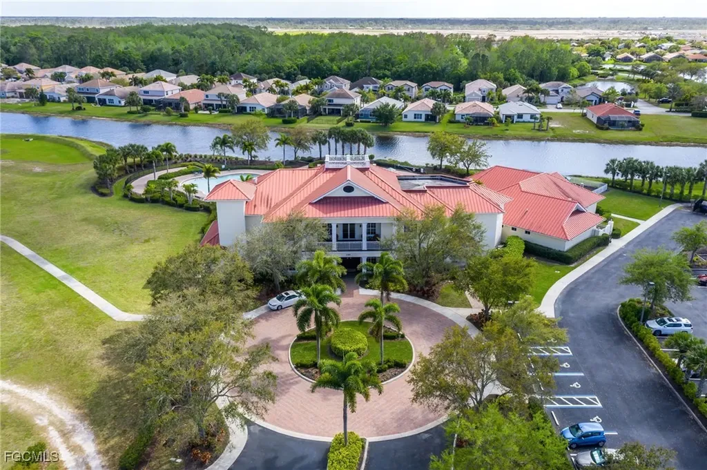 4040 E Hampton Circle Alva FL 33920