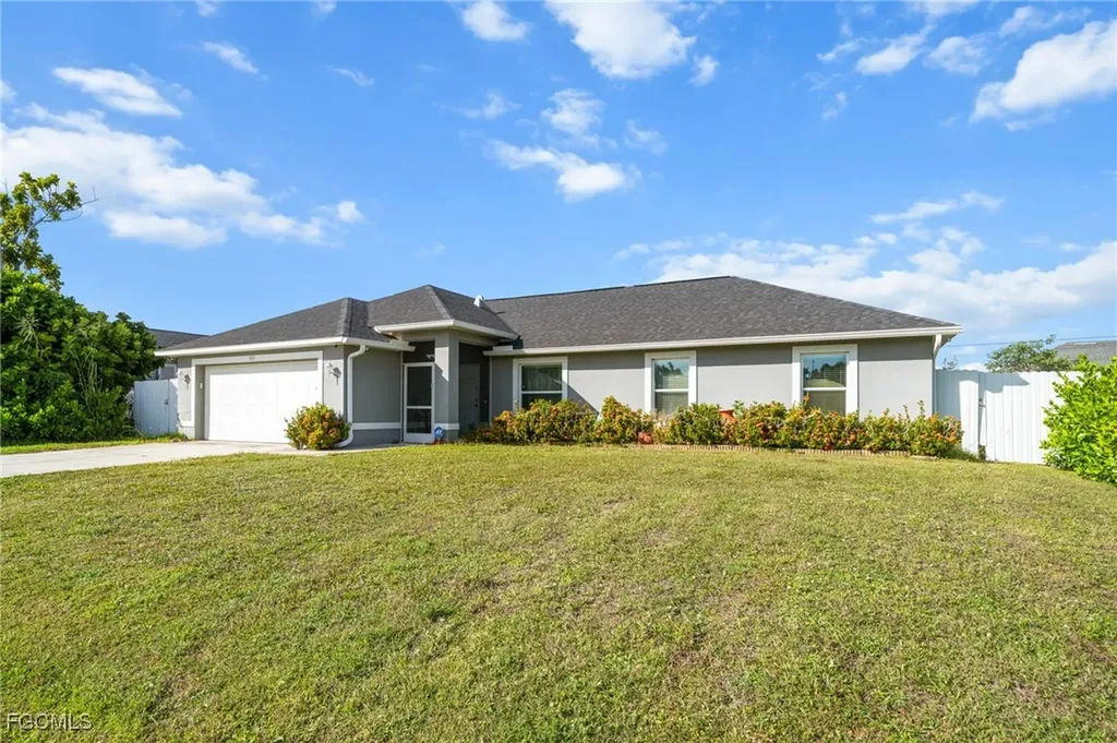 309 SW 29th Street Cape Coral FL 33914