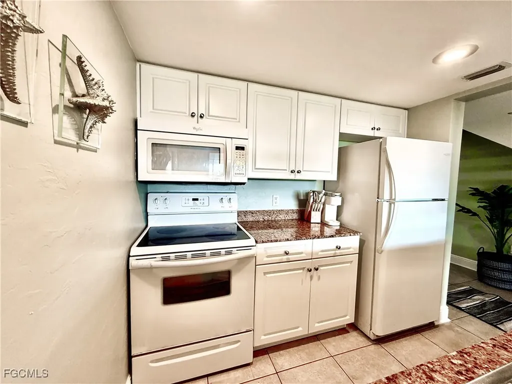 3132 Tennis Villas Captiva FL 33924