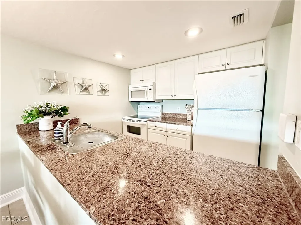 3132 Tennis Villas Captiva FL 33924