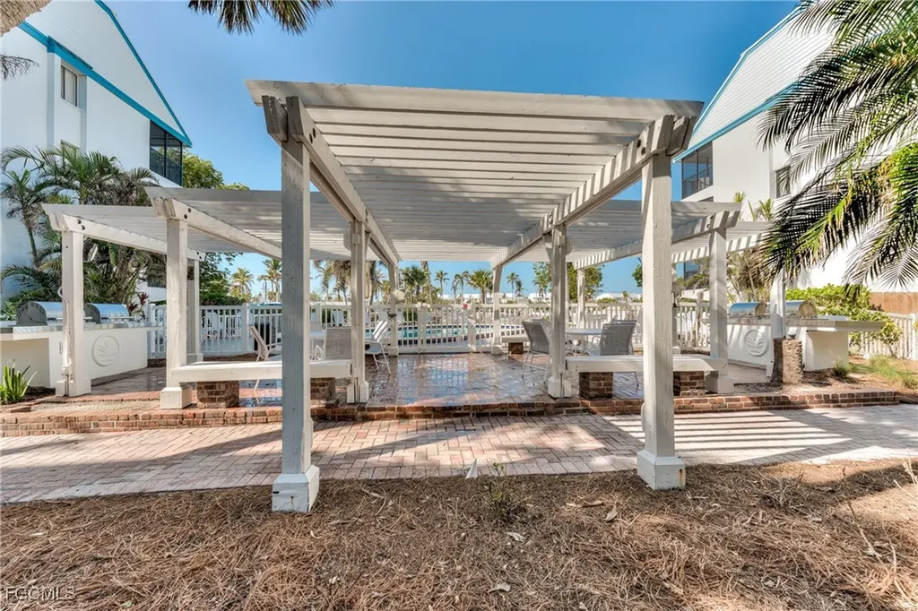 3132 Tennis Villas Captiva FL 33924