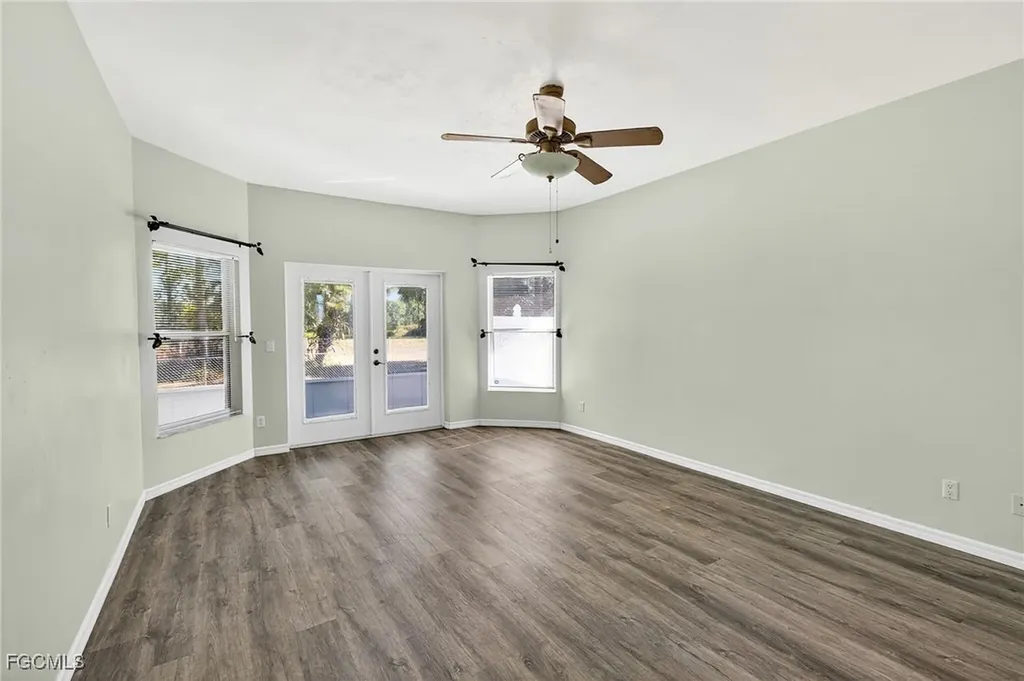 1069 Joponica Avenue S Lehigh Acres FL 33974