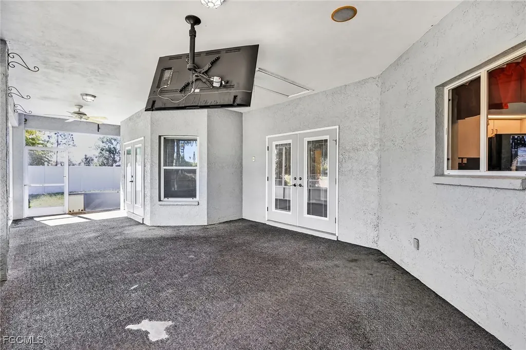 1069 Joponica Avenue S Lehigh Acres FL 33974