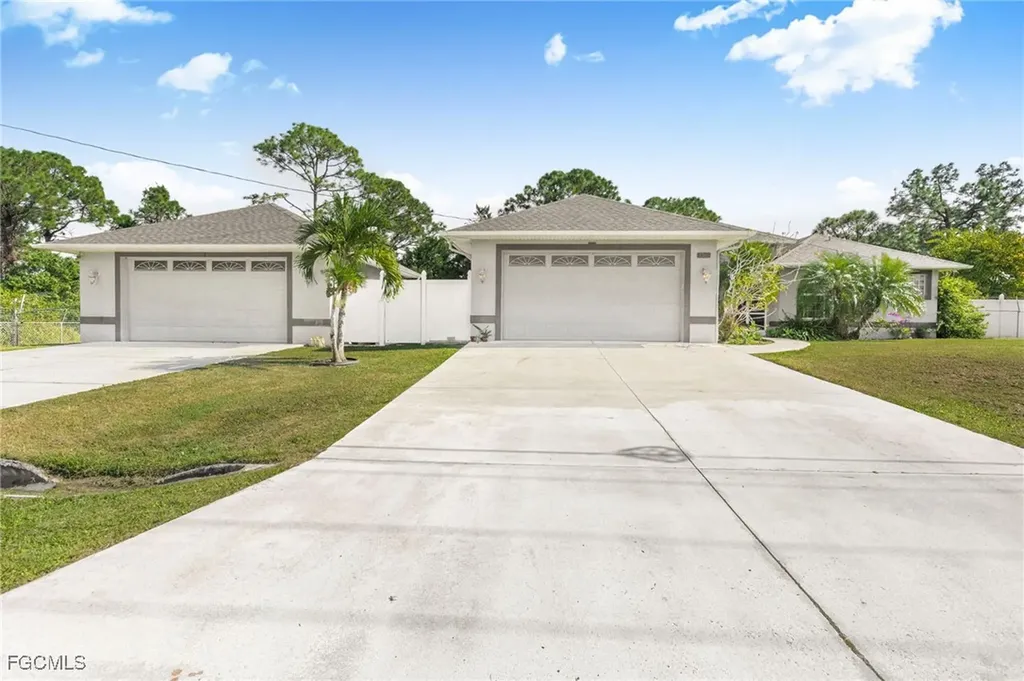1069 Joponica Avenue S Lehigh Acres FL 33974