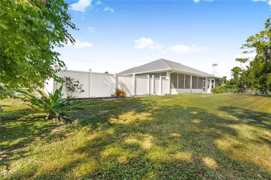 1069 Joponica Avenue S Lehigh Acres FL 33974