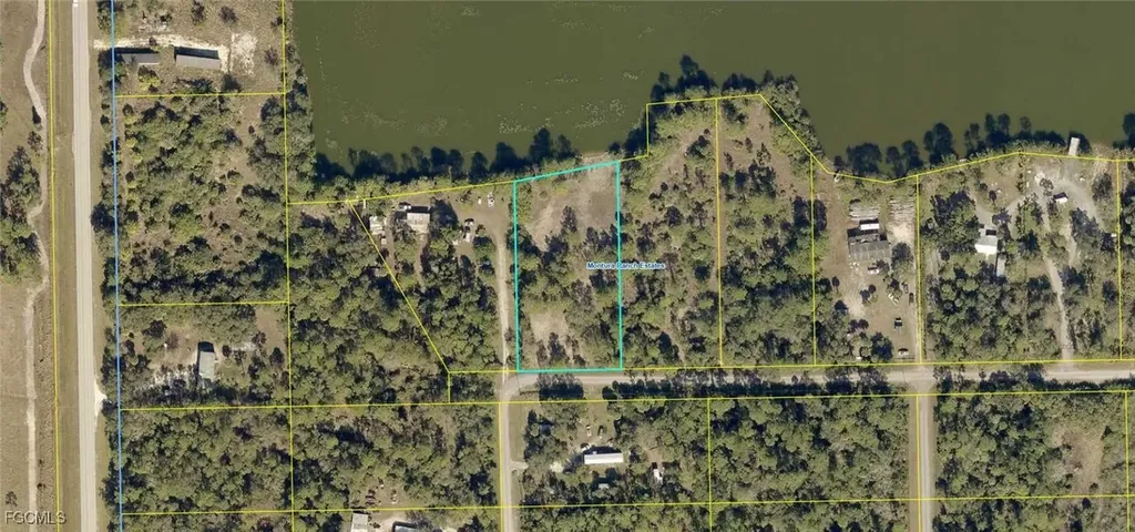123 Pine Lake Avenue Clewiston FL 33440
