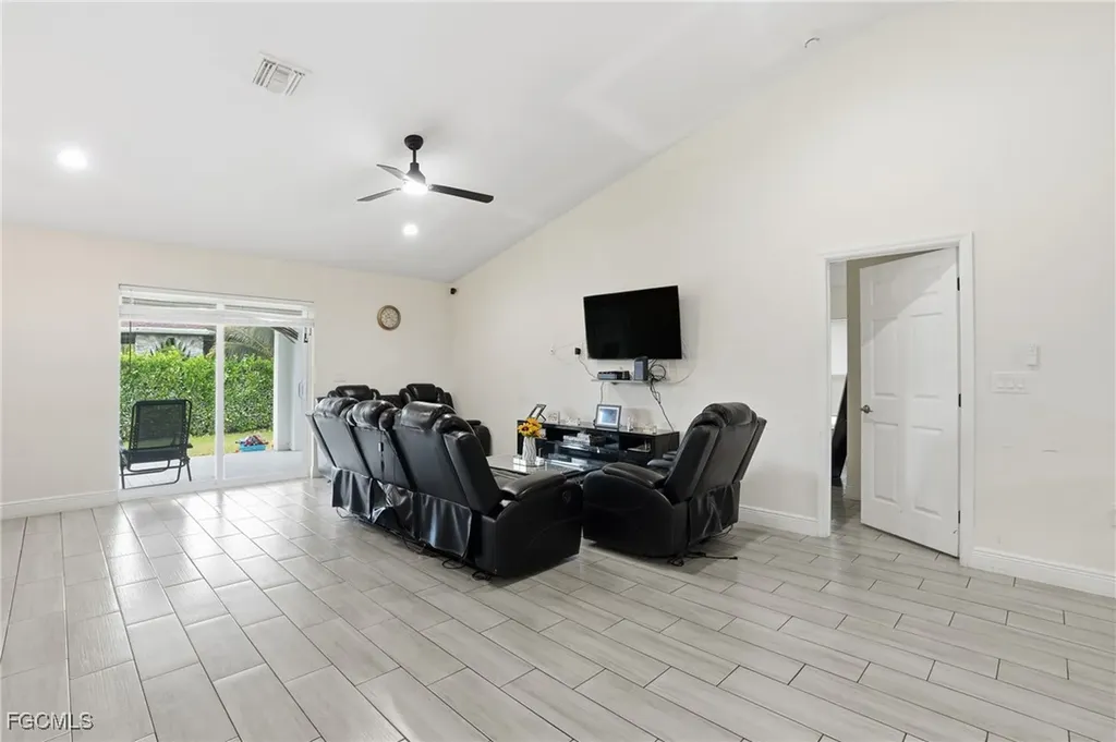1013 Atherton Avenue Lehigh Acres FL 33971