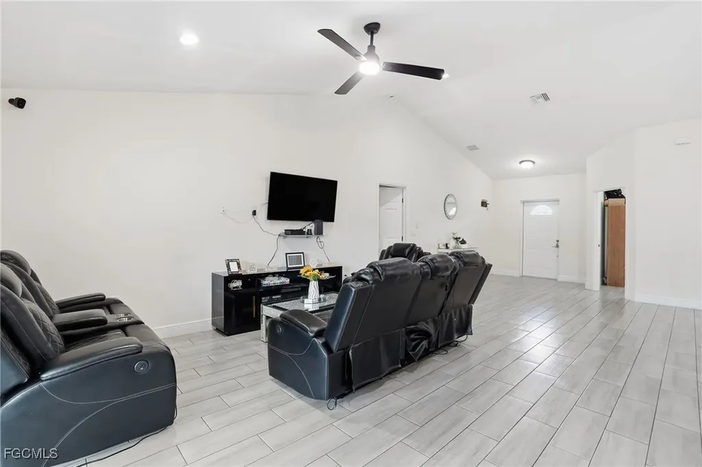 1013 Atherton Avenue Lehigh Acres FL 33971