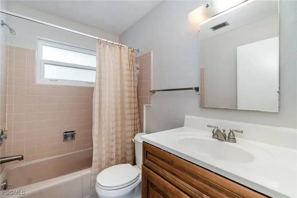 3106 SE 18th Place Cape Coral FL 33904