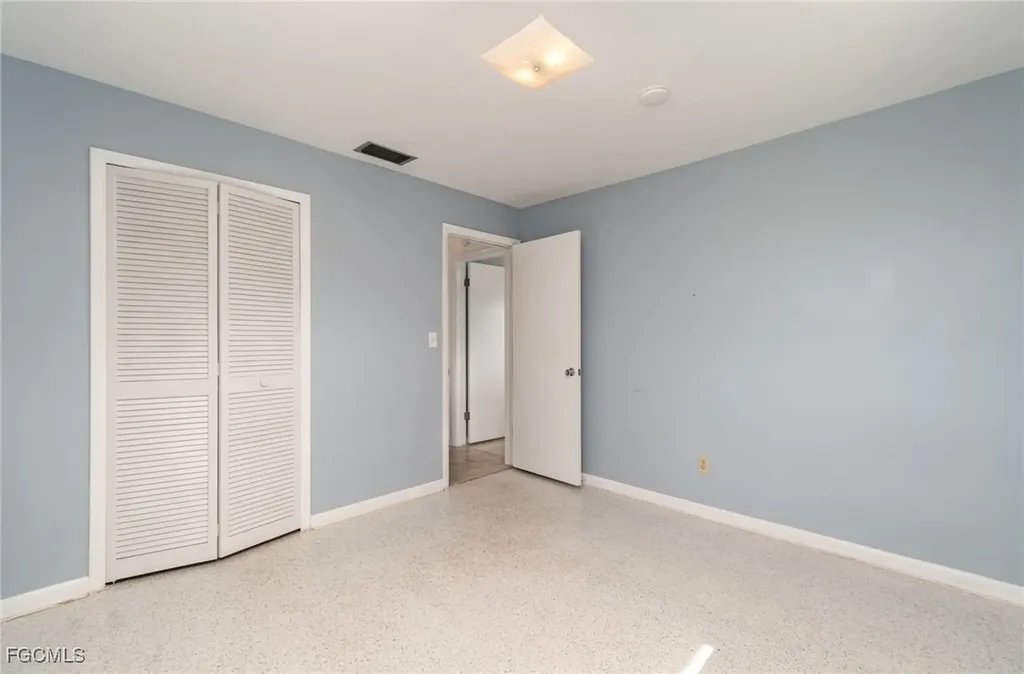 3106 SE 18th Place Cape Coral FL 33904
