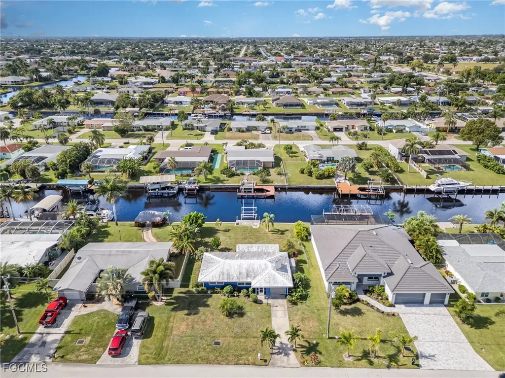 3106 SE 18th Place Cape Coral FL 33904