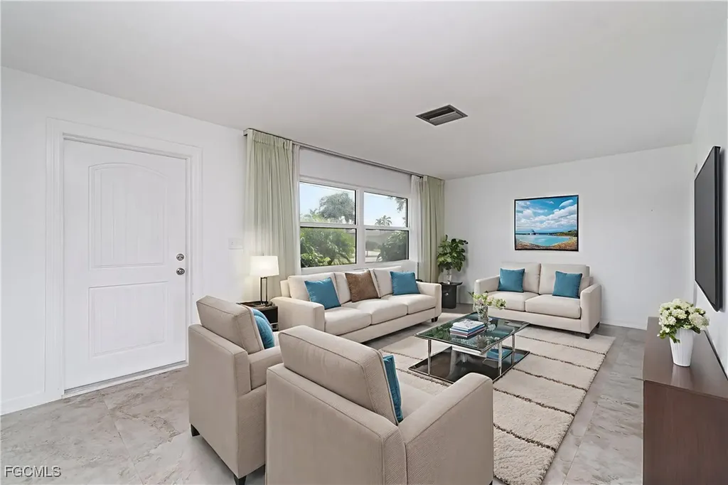 3106 SE 18th Place Cape Coral FL 33904