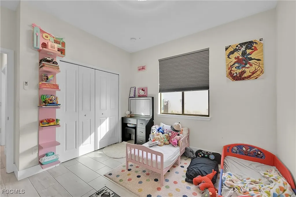 607 NW 16th Place Cape Coral FL 33993