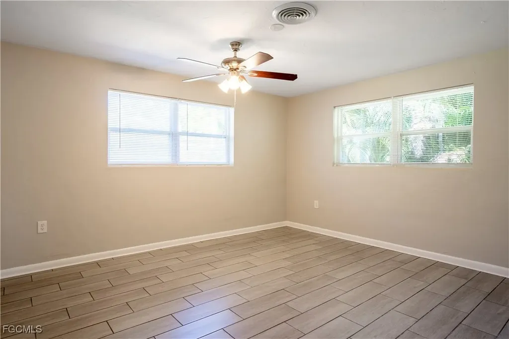 1259 Burtwood Drive Fort Myers FL 33901