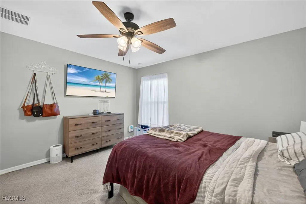 1511 NE 13th Terrace Cape Coral FL 33909