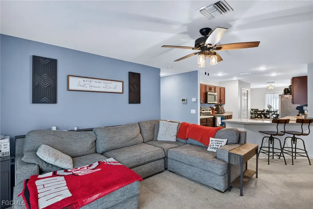1511 NE 13th Terrace Cape Coral FL 33909