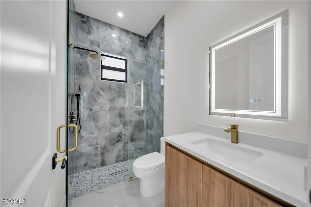 626 NE 8th Street Cape Coral FL 33909